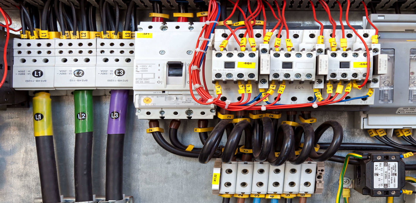 خدمات لوحة التوزيع